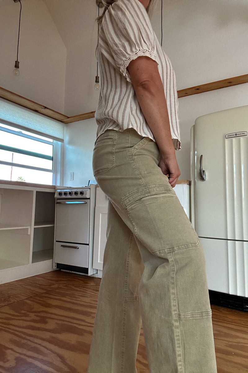 The Chloe Pant-Hazel Nut