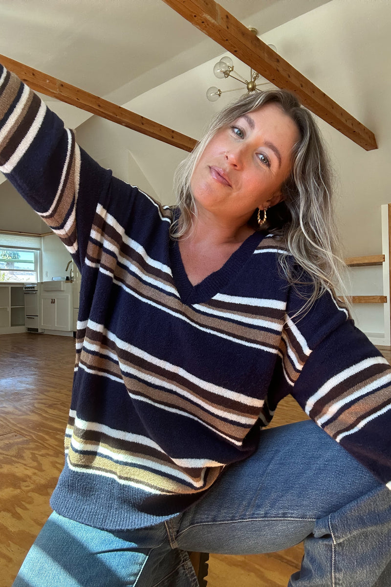 Styled Girlie Sweater-Navy Striped