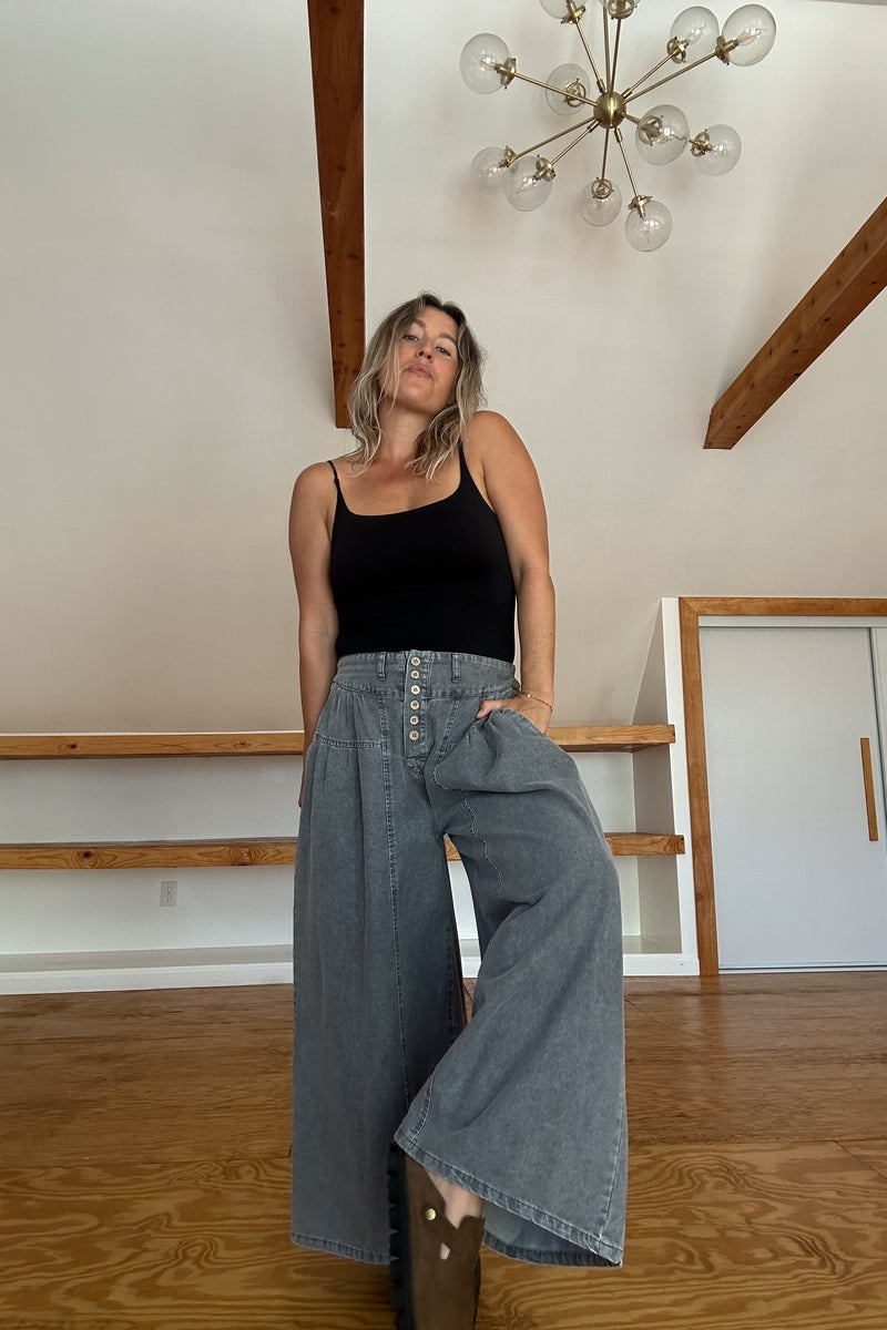 Wide Leg Must Have