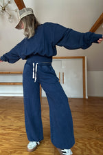 Must Have Sweat Set-Washed Navy