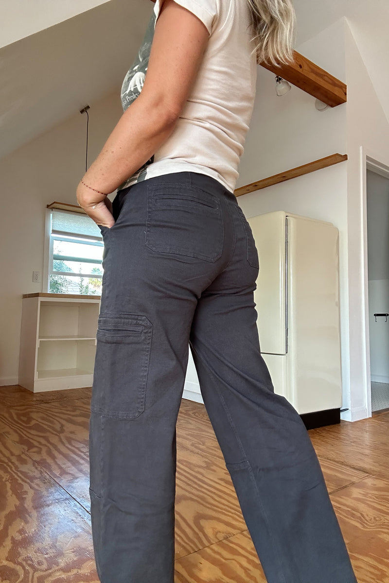 The Chloe Pant-Charcoal