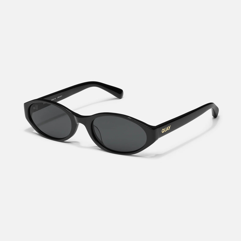 Quay Aura Points Sunglasses-Black